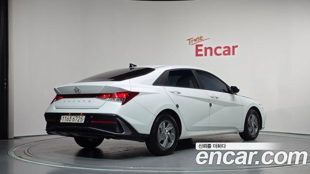 Hyundai AVANTE 2024 — photo 2