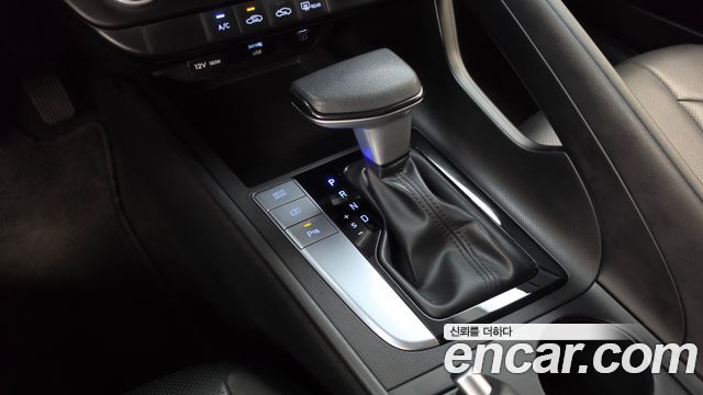 Hyundai AVANTE 2024 — photo 12