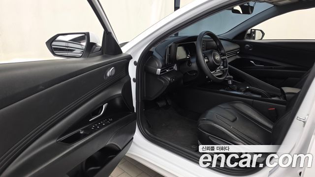 Hyundai AVANTE 2024 — photo 13
