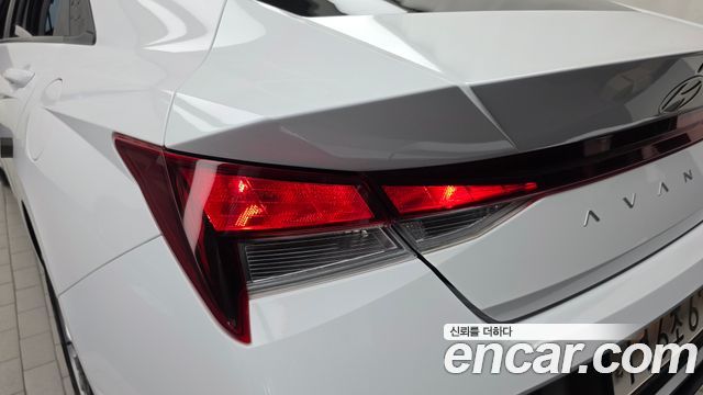 Hyundai AVANTE 2024 — photo 9