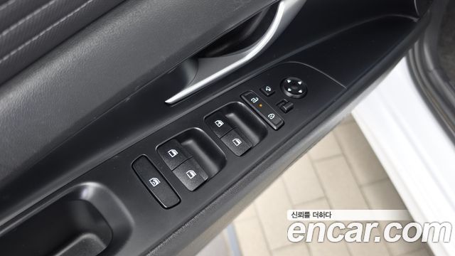 Hyundai AVANTE 2024 — photo 28