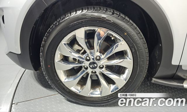 Kia Sorento 2018 — photo 5