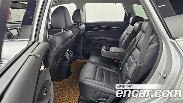 Kia Sorento 2018 — photo 18