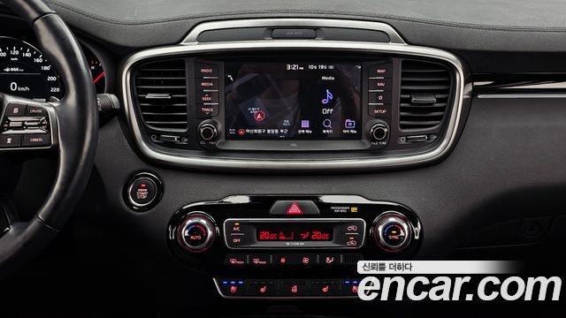 Kia Sorento 2018 — photo 20