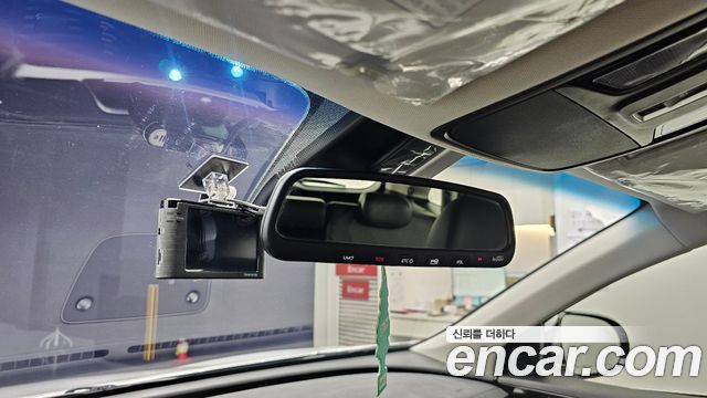Kia Sorento 2018 — photo 22