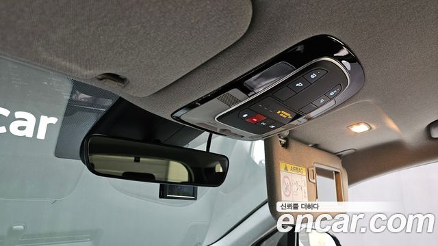 Hyundai Santafe 2022 — photo 31