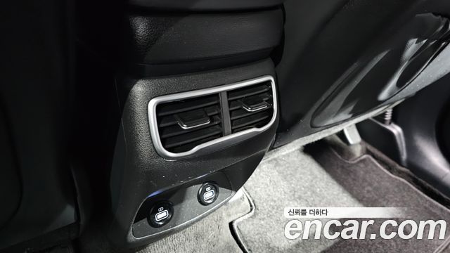 Hyundai Santafe 2022 — photo 34