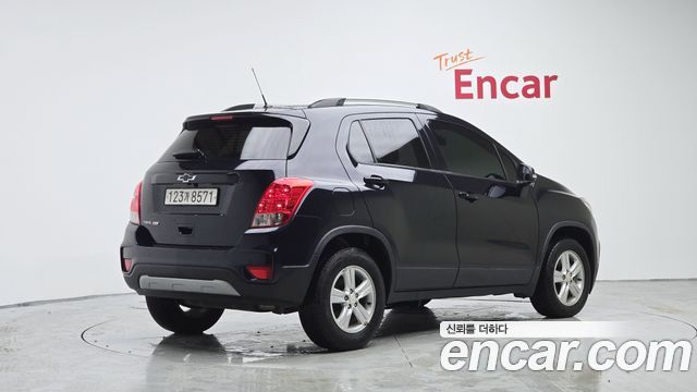 Chevrolet Korea Trax 2021 — photo 2