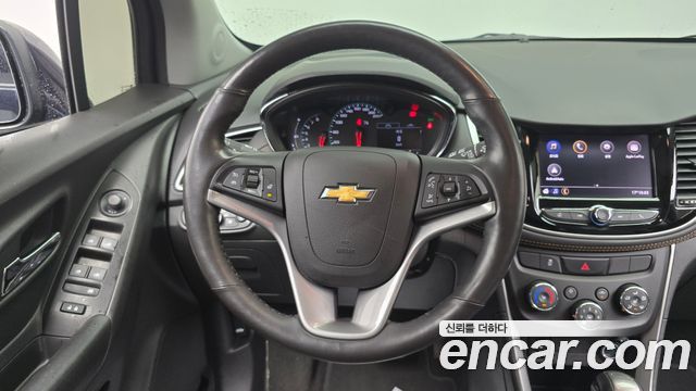 Chevrolet Korea Trax 2021 — photo 13