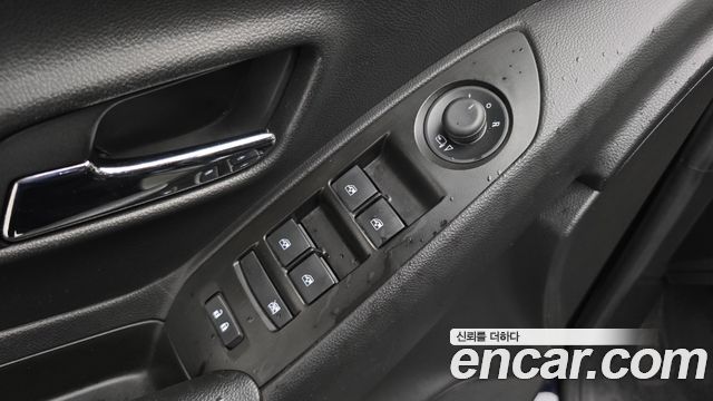 Chevrolet Korea Trax 2021 — photo 18