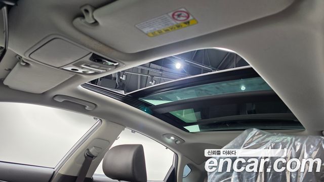 Kia K7 2019 — photo 24