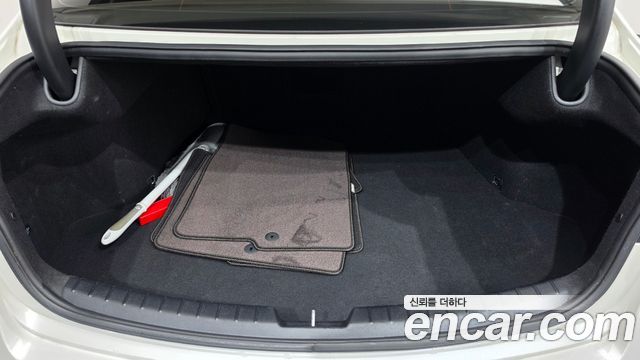 Kia K7 2019 — photo 26