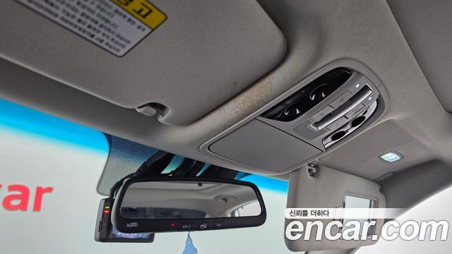 Kia K7 2019 — photo 27