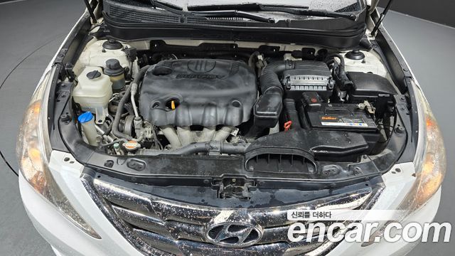 Hyundai Sonata 2010 — photo 6