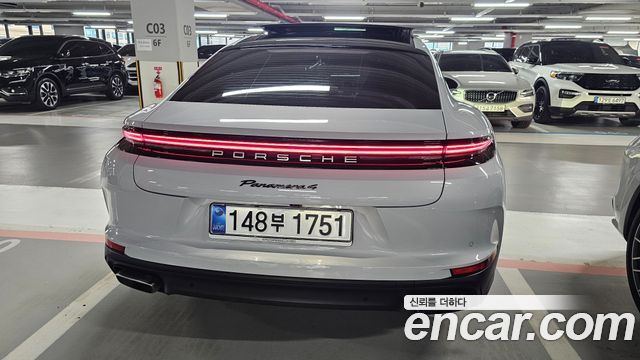 Porsche Panamera 2025 — photo 3