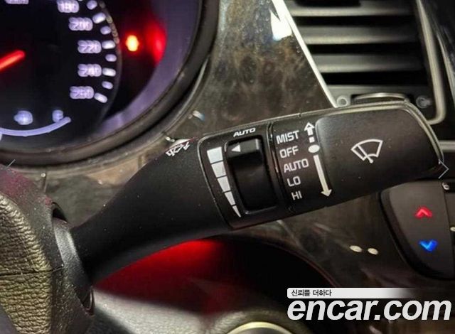 Kia K9 2015 — photo 16