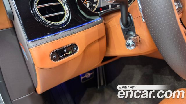 Bentley Flying Spur 2022 — photo 20
