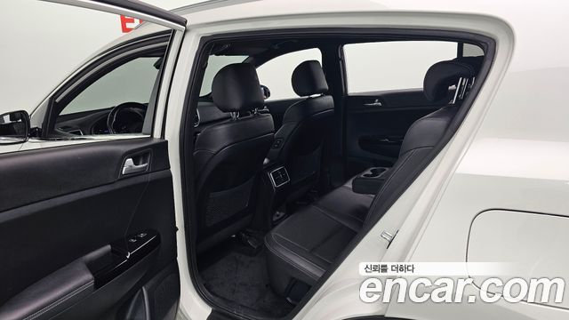 Kia Sportage 2019 — photo 16