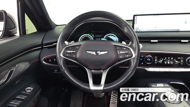 Genesis GV70 2023 — photo 18