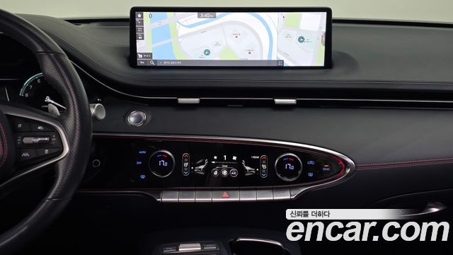 Genesis GV70 2023 — photo 19