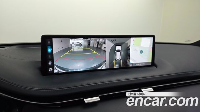 Genesis GV70 2023 — photo 20