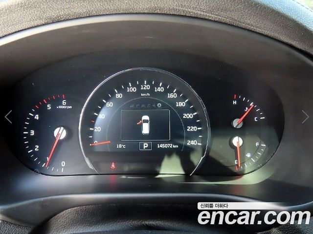 Kia Sorento 2015 — photo 9
