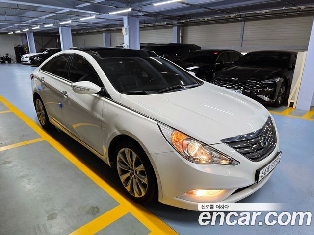 Hyundai Sonata 2010 — photo 4