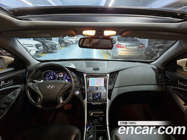Hyundai Sonata 2010 — photo 8