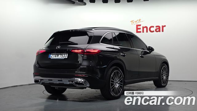 Mercedes-Benz GLC-Class 2026 — photo 2