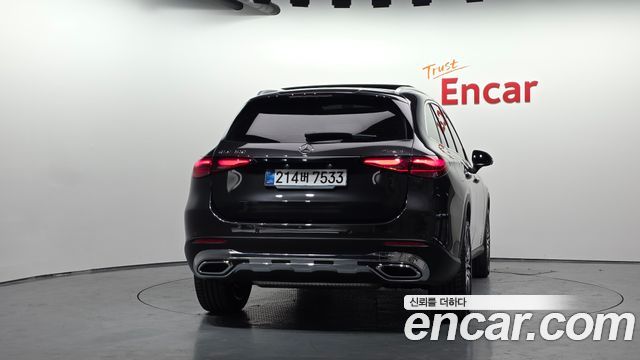 Mercedes-Benz GLC-Class 2026 — photo 4