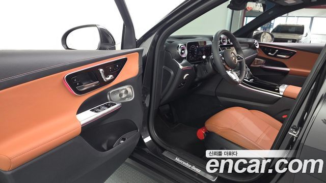 Mercedes-Benz GLC-Class 2026 — photo 13