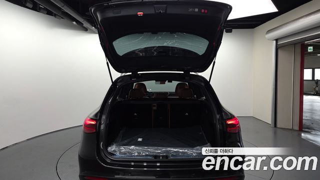 Mercedes-Benz GLC-Class 2026 — photo 26