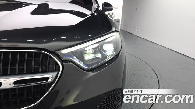 Mercedes-Benz GLC-Class 2026 — photo 8