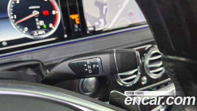 Mercedes-Benz S-Class 2017 — photo 9