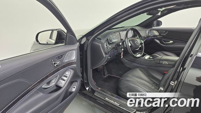 Mercedes-Benz S-Class 2017 — photo 10