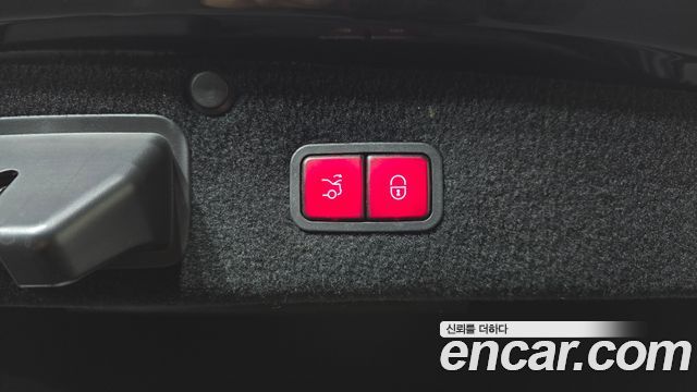 Mercedes-Benz S-Class 2017 — photo 18