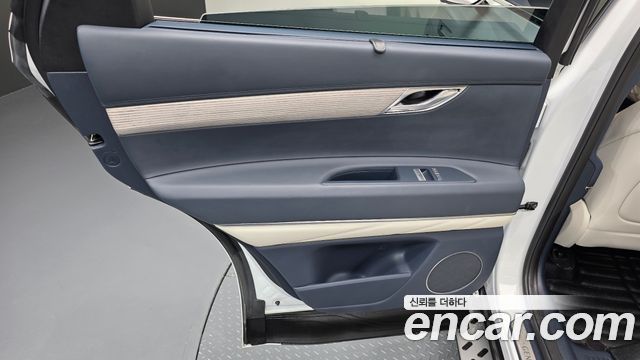 Genesis GV80 2025 — photo 15