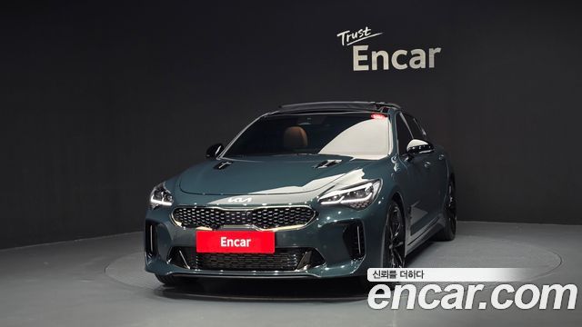 Kia Stinger 2023 — photo 3