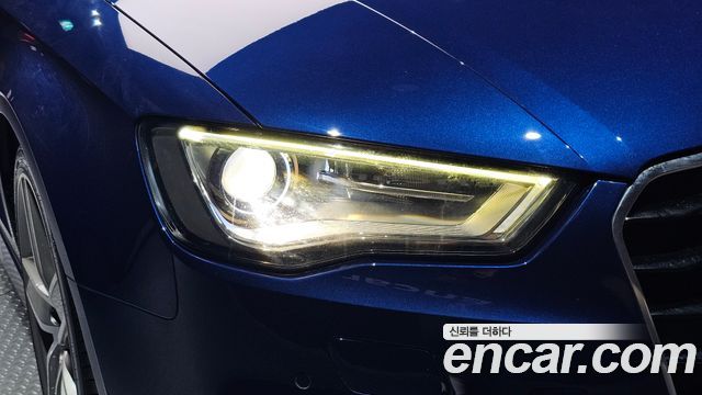 Audi A3 2015 — photo 8