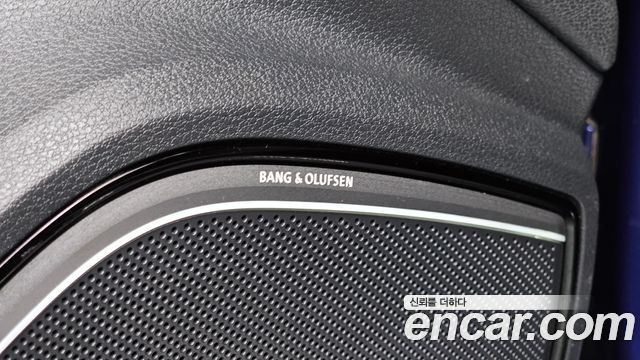 Audi A3 2015 — photo 29