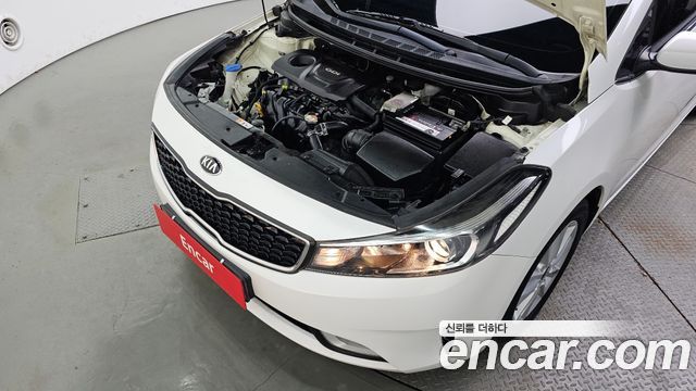 Kia K3 2016 — photo 6