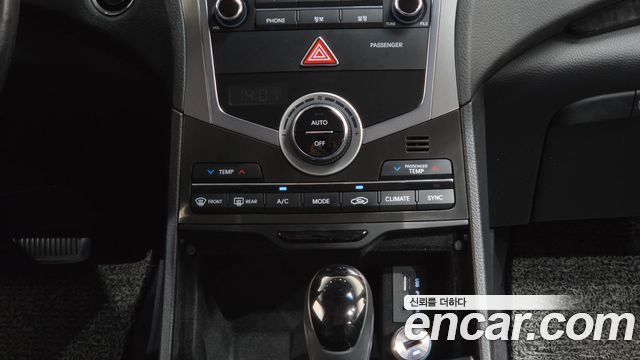 Hyundai Grandeur 2016 — photo 32