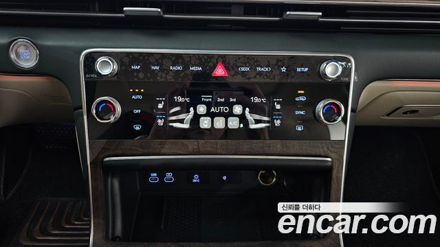 Genesis GV80 2024 — photo 25