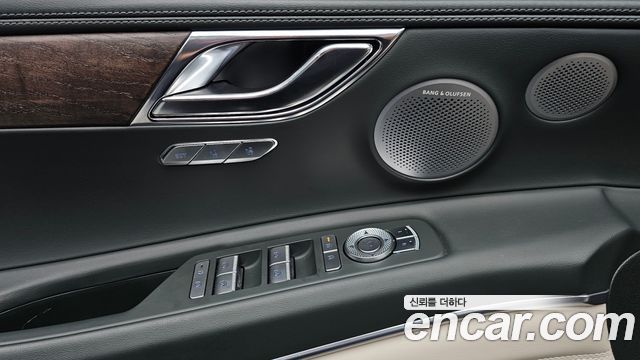 Genesis GV80 2024 — photo 30