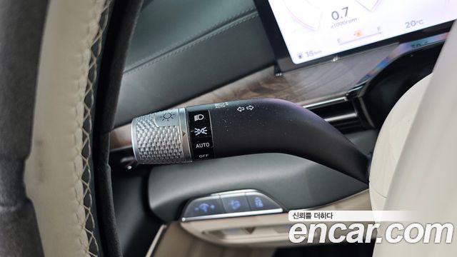 Genesis GV80 2024 — photo 31