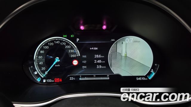 Genesis G80 2022 — photo 11