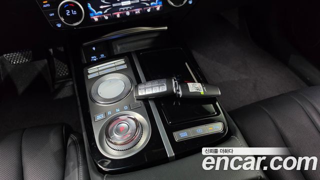 Genesis G80 2022 — photo 12