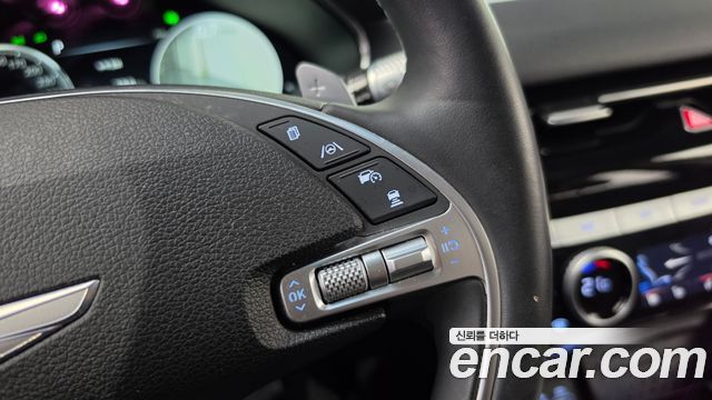 Genesis G80 2022 — photo 22