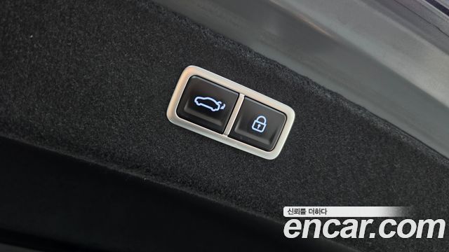 Genesis G80 2022 — photo 23