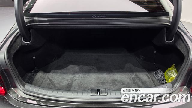 Genesis G80 2022 — photo 24